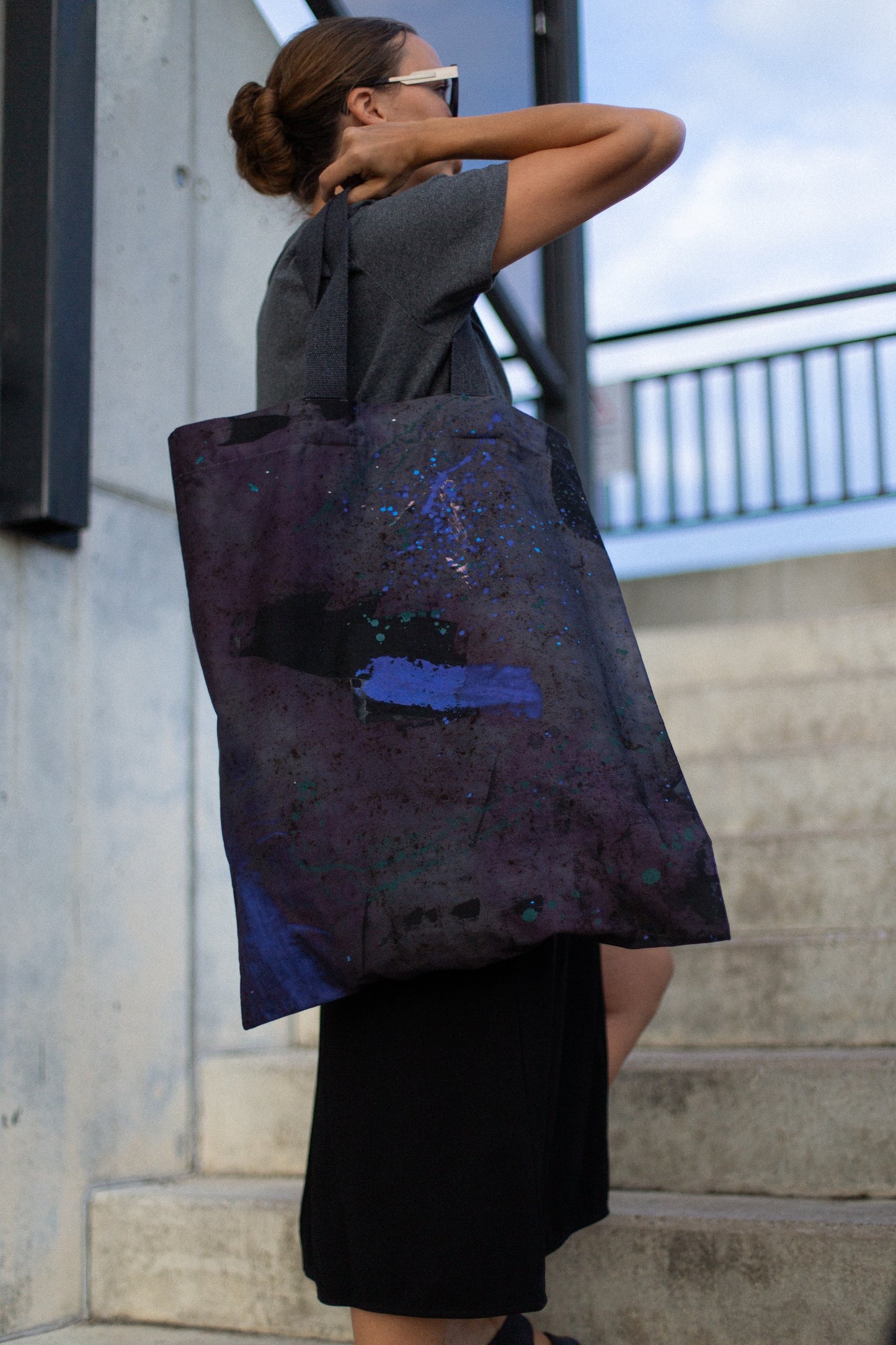 Apgleznota bezraižu lielsoma Y3