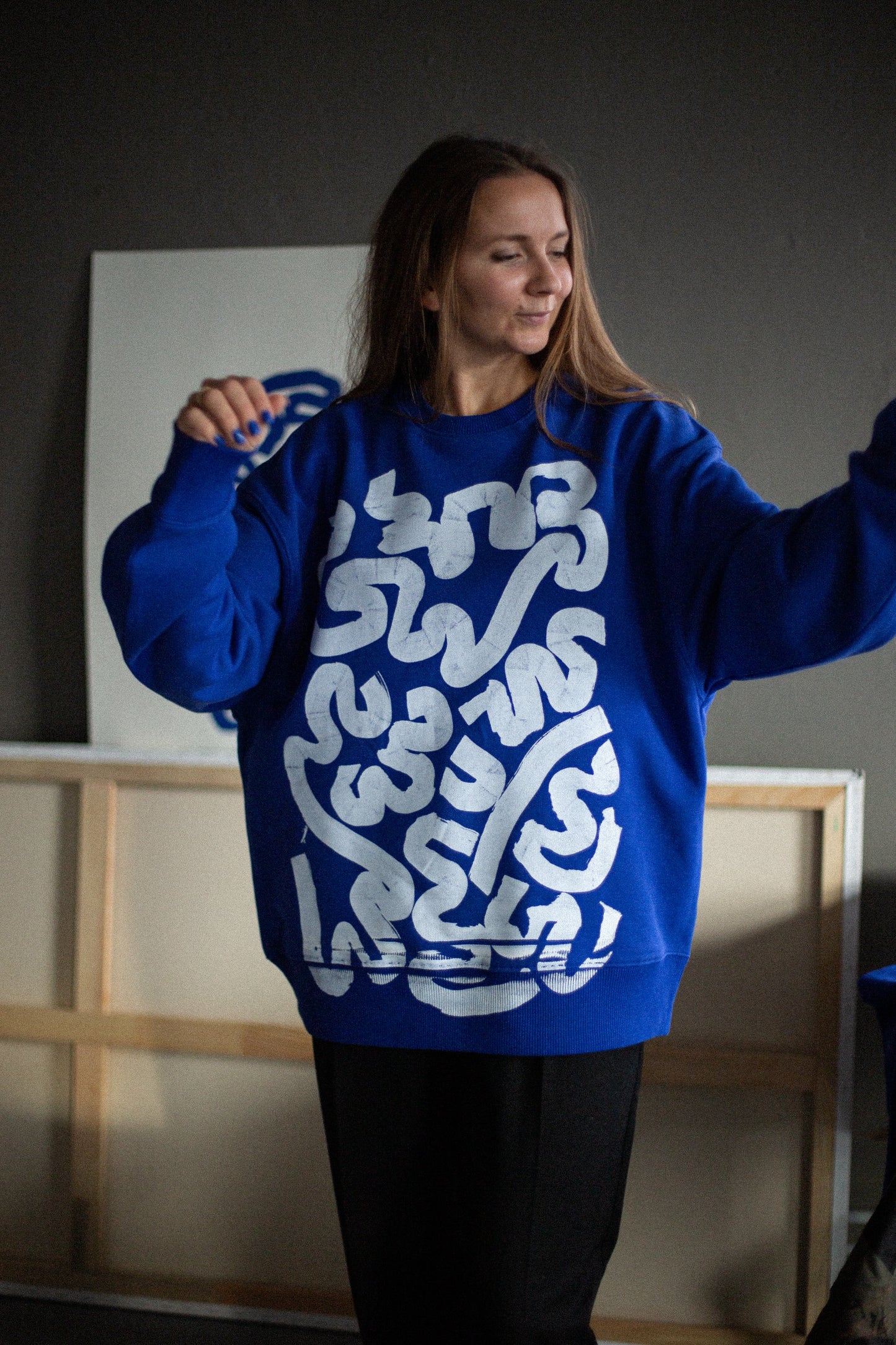 AAktuāli! Royal blue unisex džemperis "Tavas smadzenes ir skaistas"