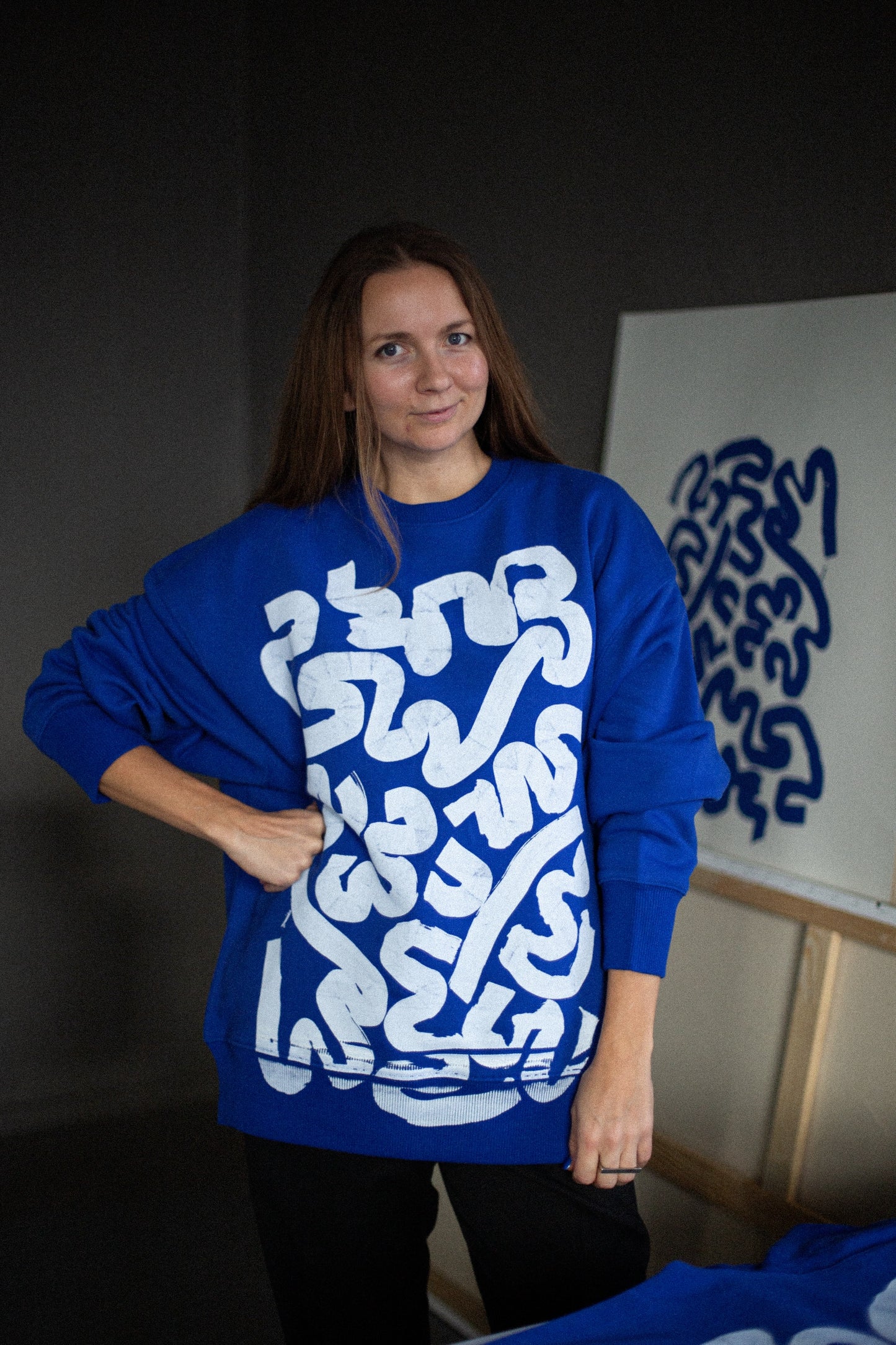 AAktuāli! Royal blue unisex džemperis "Tavas smadzenes ir skaistas"