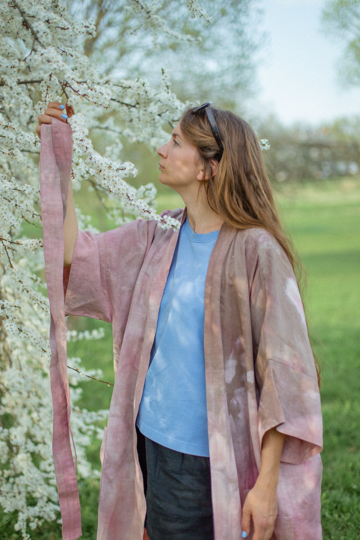 Aaktuāli! Boyfriends robe "Ziemeļu sakura"